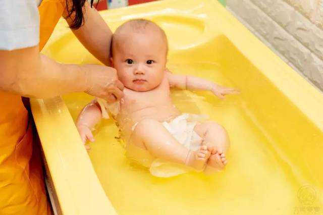 郑州代生代怀,美国试管婴儿：助孕梦想成真，轻松圆妈妈梦！